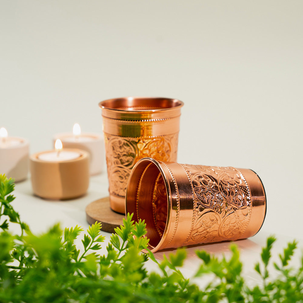 Koperen bekerset met 2 bekers van 300 ml met reliëf – CopperWear