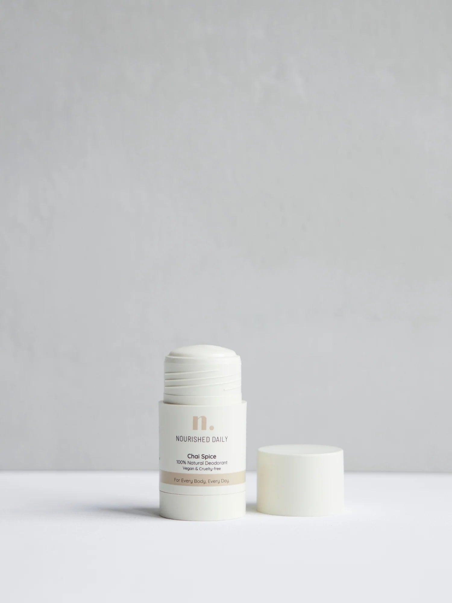 Nourished Daily - Natuurlijke Deodorant Stick (Chai Spice)